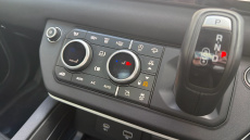 Land Rover Defender 3.0 D250 X-Dynamic SE 110 5dr Auto Diesel Estate